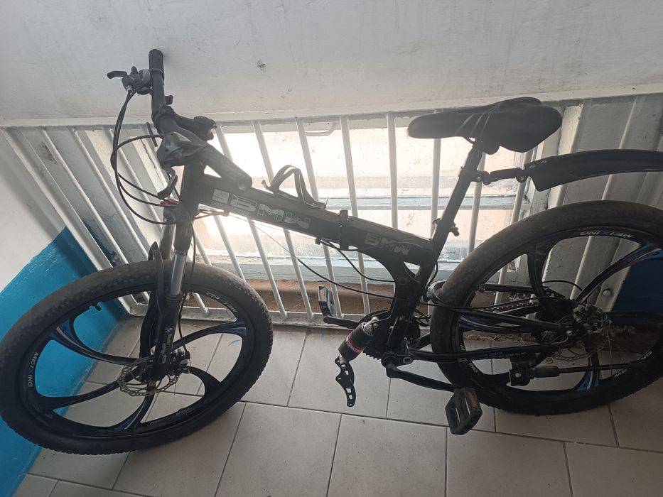 Продам велосипед на запчасти