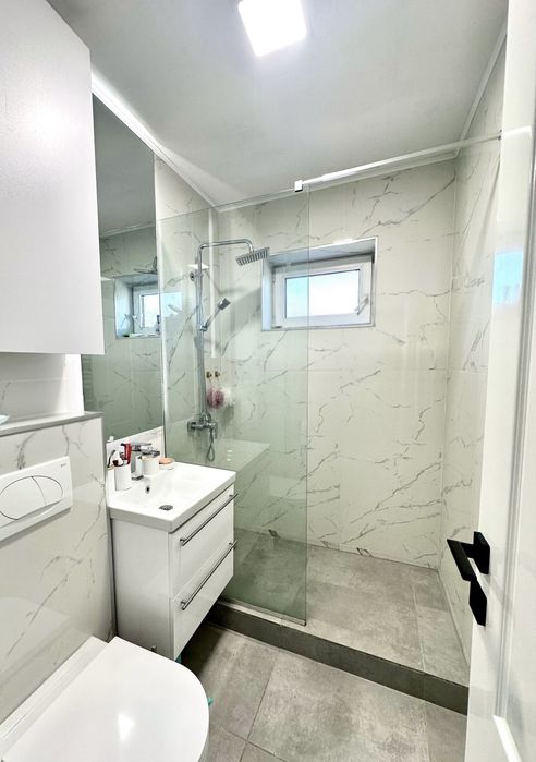 Apartament două camere de vânzare, zona Gară/Far