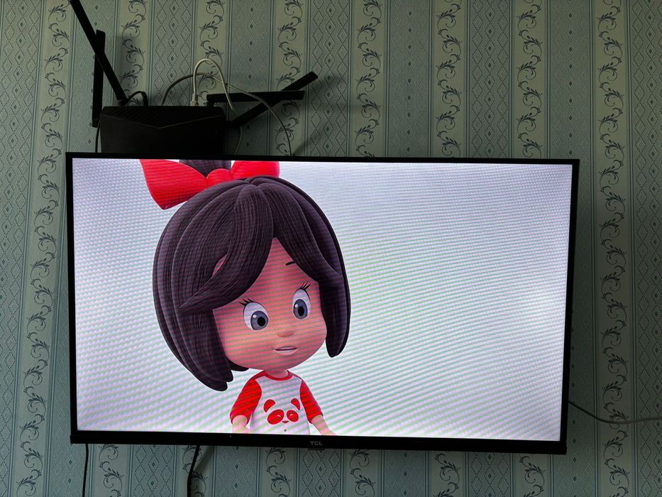 Срочно продам телевизор TCL