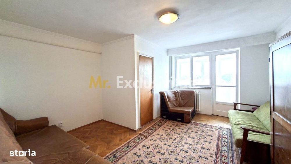 Garsoniera Craiovei etaj intermediar in bloc de apartamente — fotografia 1