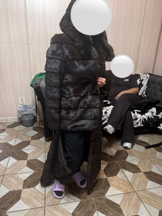 Шуба норковая ..