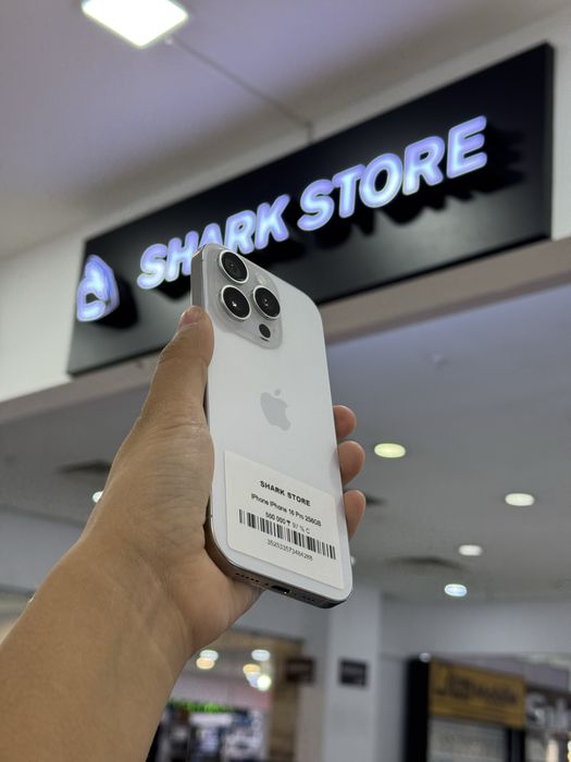 iphone 16 pro Shark Store