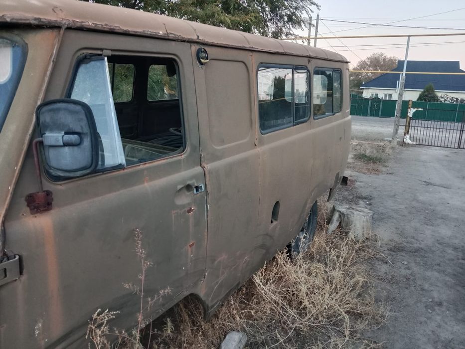 Продам уаз буханка