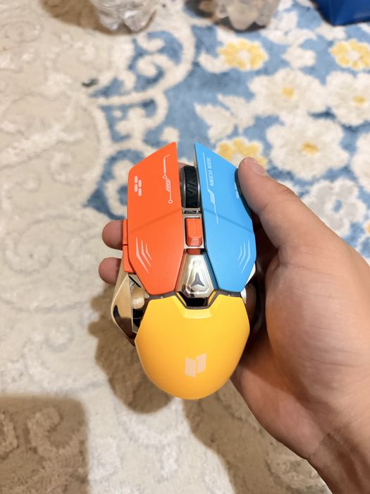Продается игровая мышь