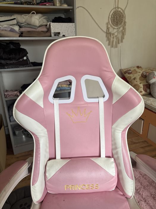 scaun de gaming fete