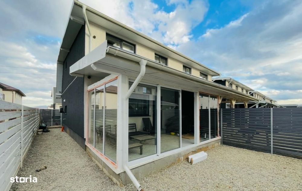 Duplex de vanzare Izvor