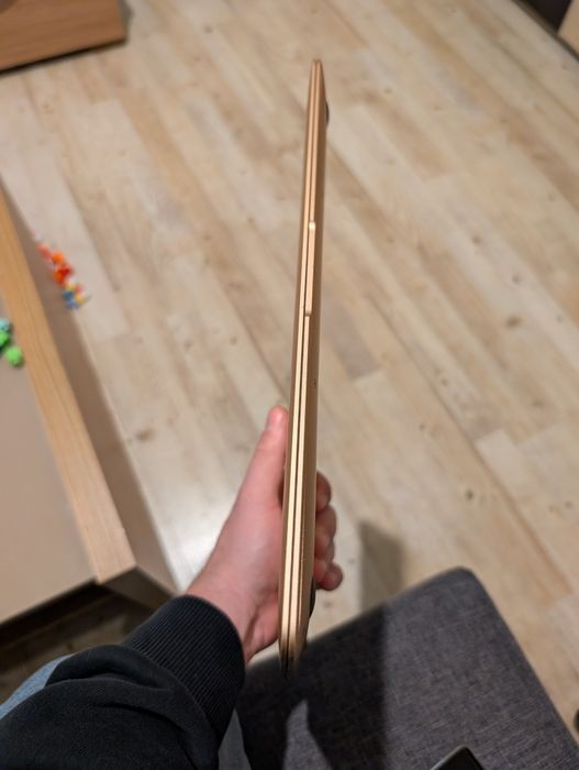 MacBook Air (Retina, 13-inch, 2020) a2179