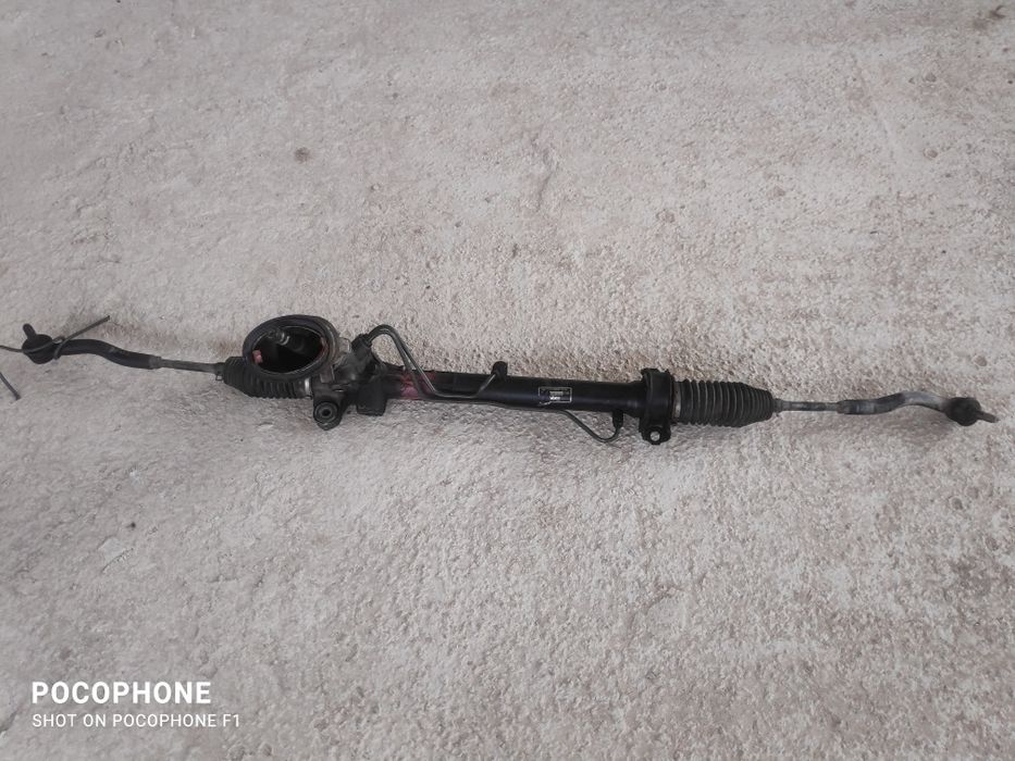 Хидравлична кормилна рейка Toyota Yaris 2001г.