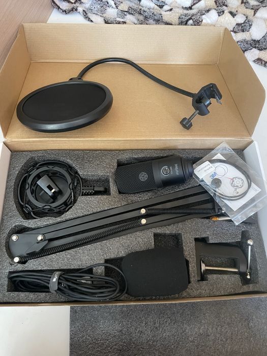 Продам микрофон для геймеров