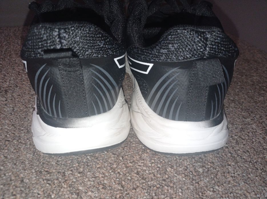 Кроссовки мужские