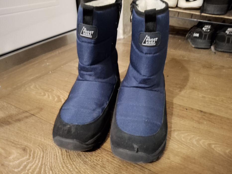 Зимние детские ботинки