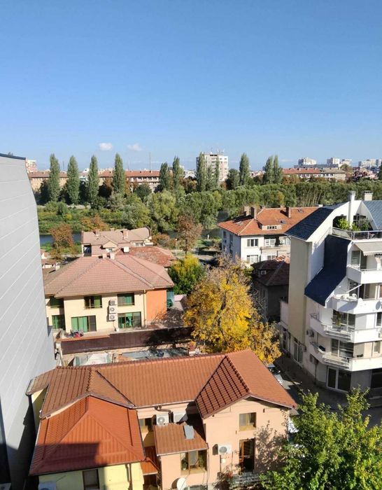 Дава се под наем двустаен апартамент в Център! 11796731