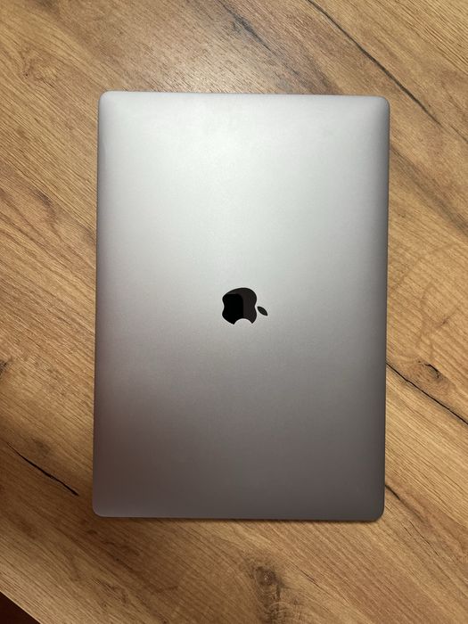 Apple Macbook Pro 2019~16inch~touchbar~