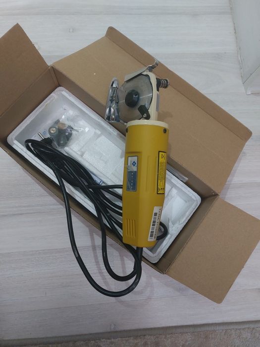 швейная машина для резки тканей