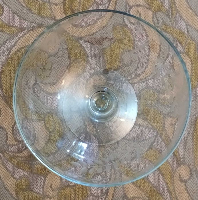 Ваза стеклянная для сладостей и фруктов