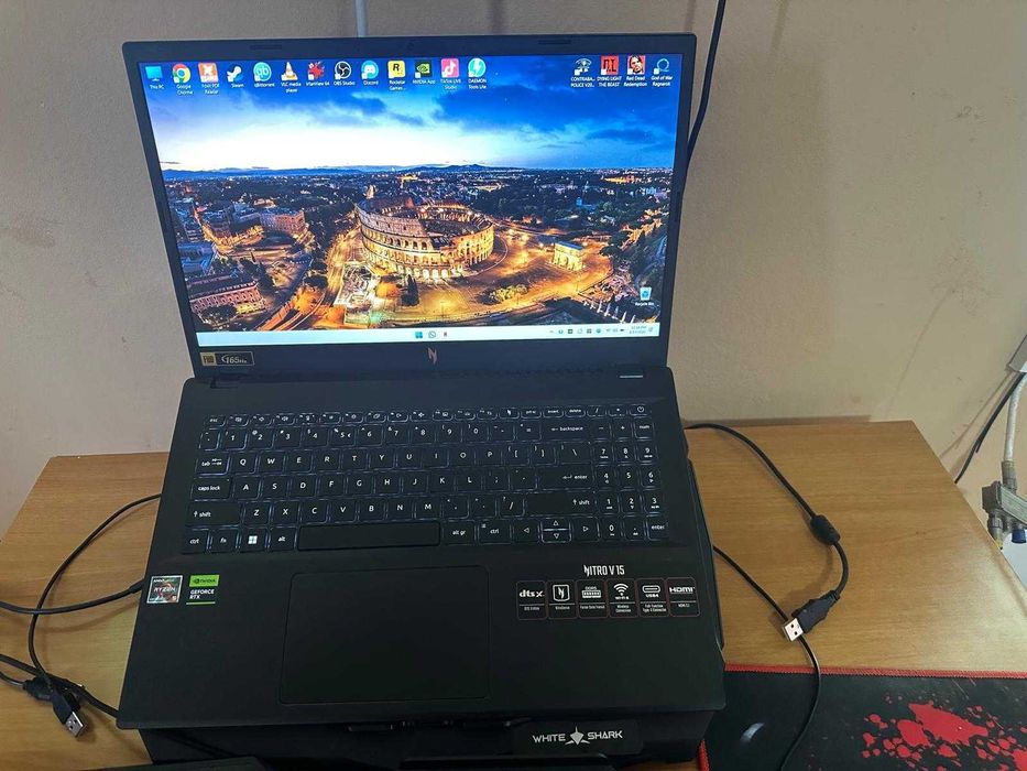 Acer Nitro v15 gaming leptop