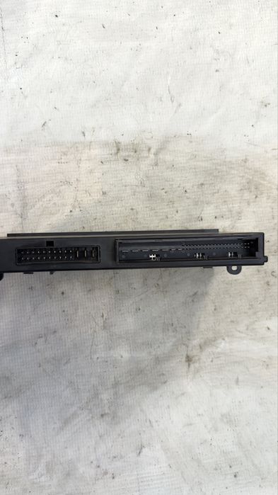 Комфорт модул за БМВ Е82,Е88 Е90/91