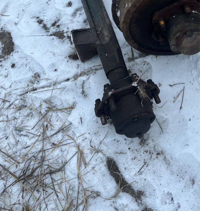 Продам ось на птс4