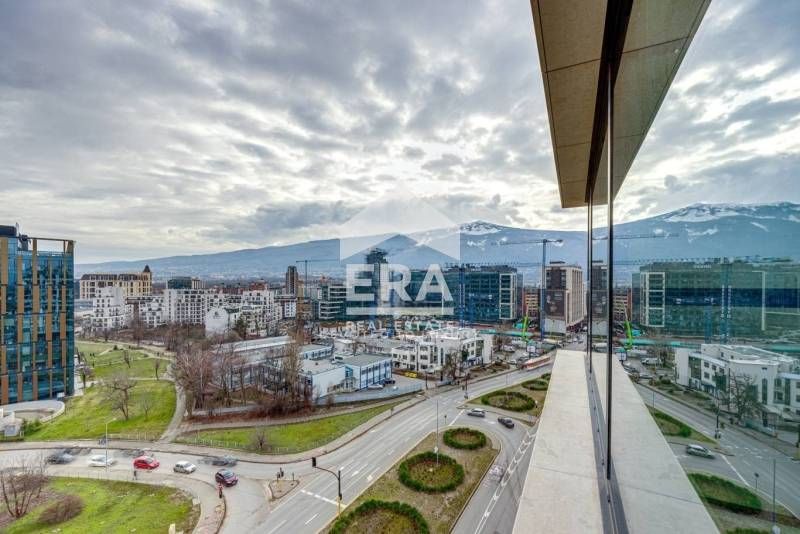 Южен двустаен апартамент завършен "до ключ" в луксозна резиденция с АК