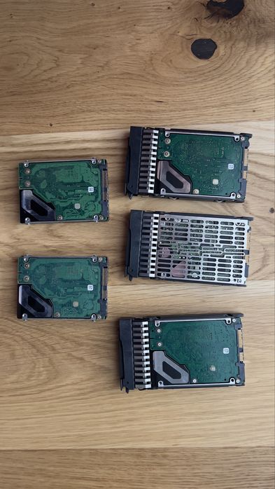 Hard disk 146GB si 72GB  15K SAS