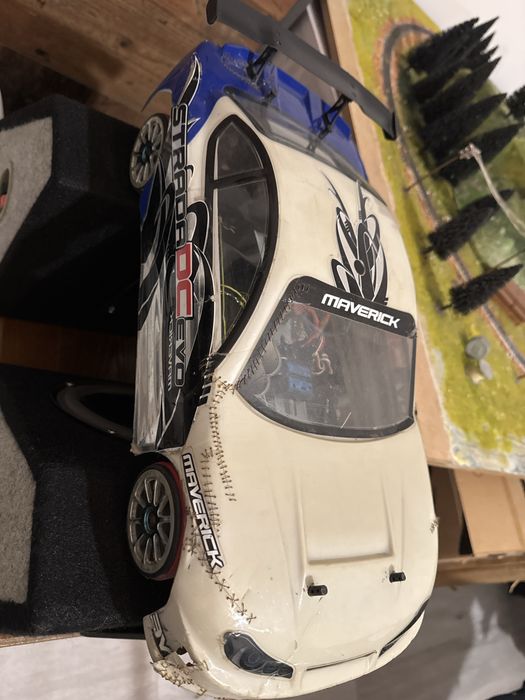 Automodel de drift  4x4, Maverick Strada, scara 1:10