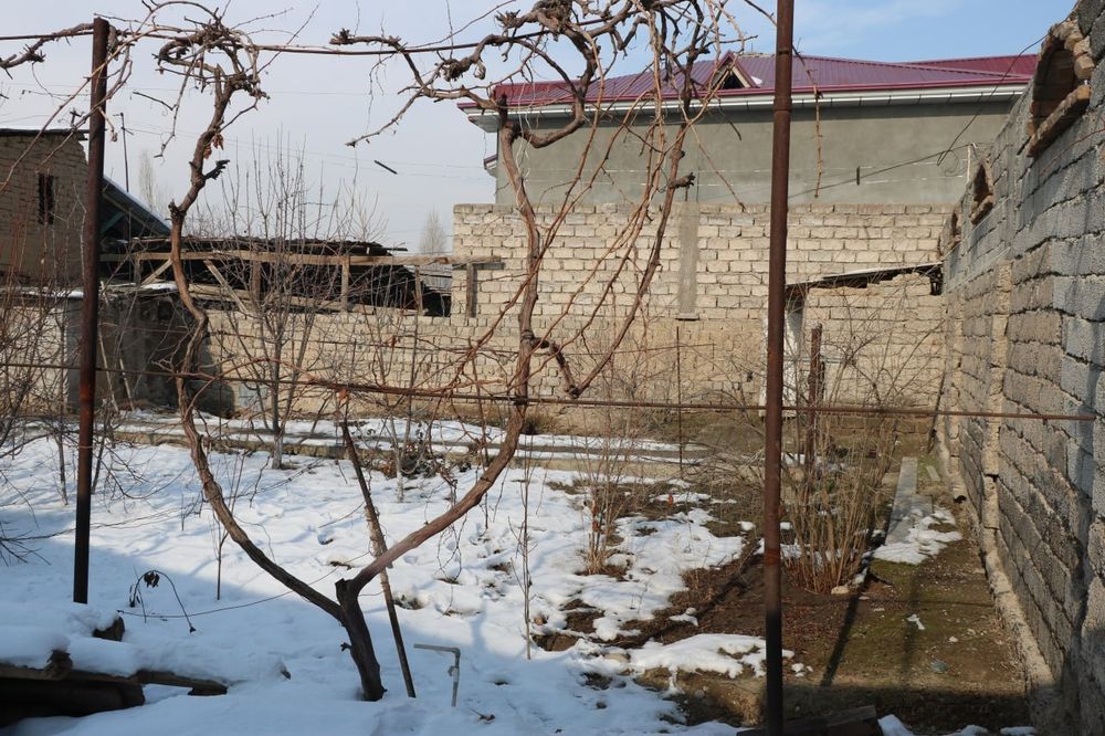 Бектемир тумани Мусаффо махалласи  12сотх  сотилади