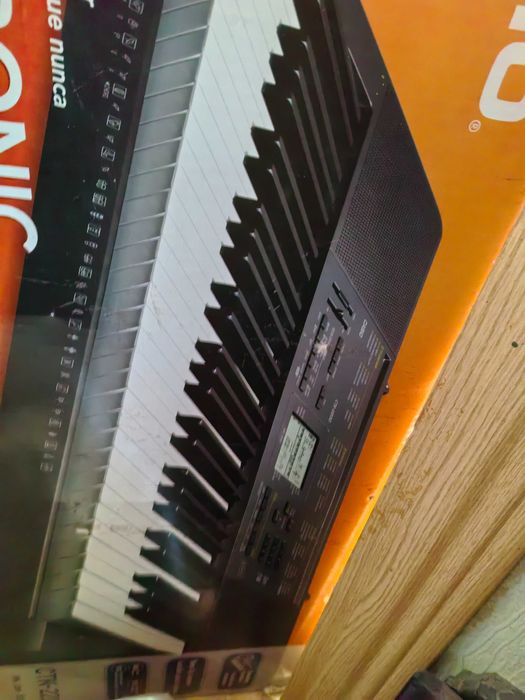 Синтезатор Casio клавиши Касио инструмент клавишный