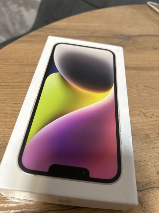 Продам айфон 14 в отличном состоянии