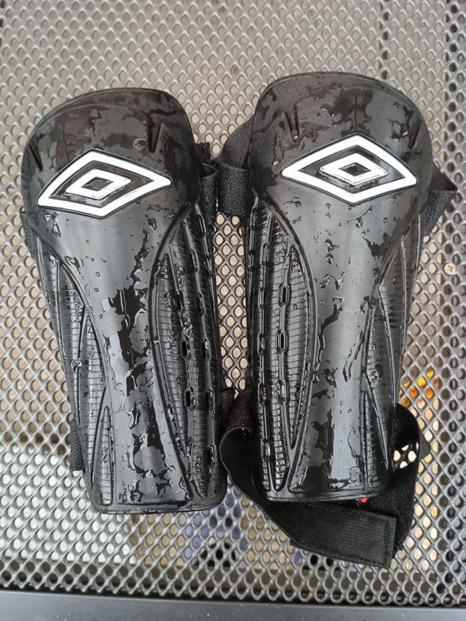 Кори за футбол Umbro