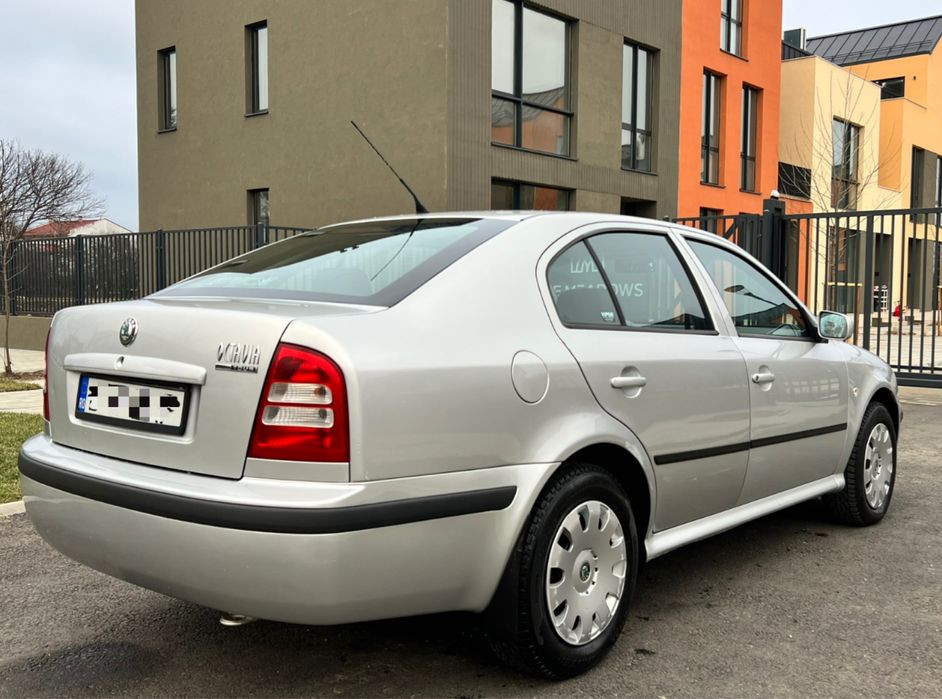 Skoda Octavia Tour 118.000 Km Reali 1.6 Benzina !