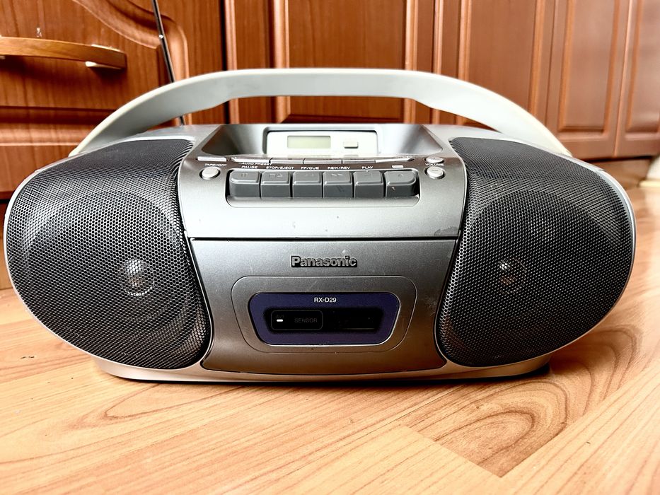 Магнитола Panasonic RX-D29. Бумбокс. Радио. MP3.