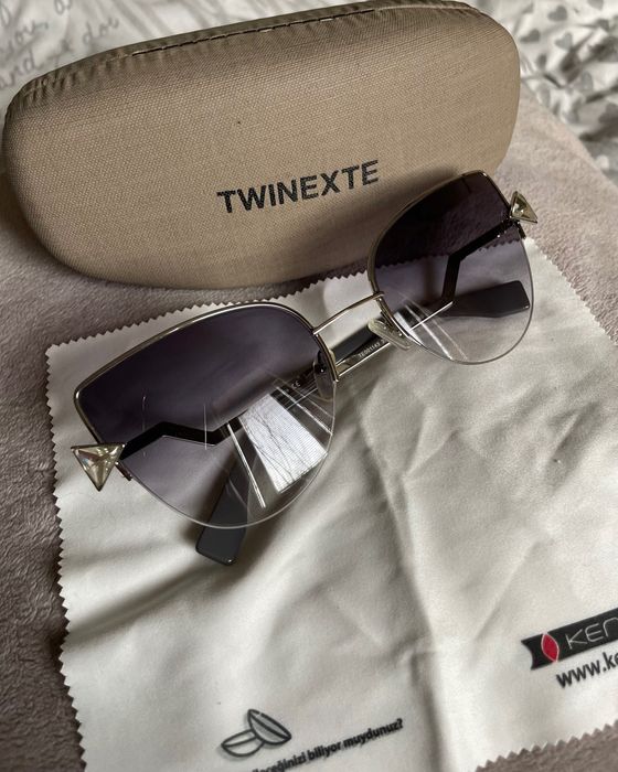 Слънчеви очила модел Котешко око