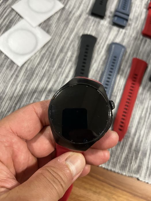 Huawei Watch 5 в гаранция до 22.08.2027
