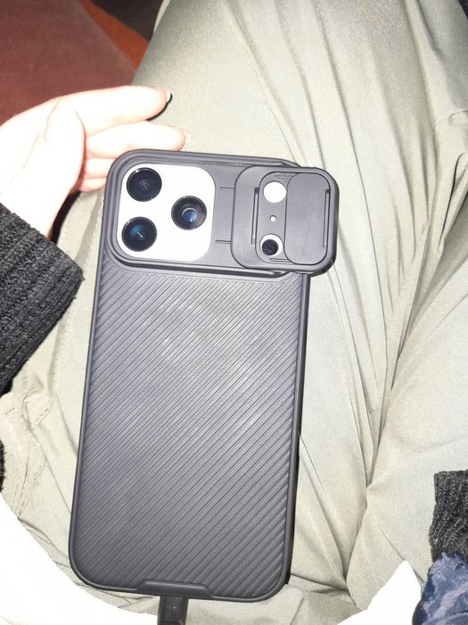 Чехол NILLKIN  iphone 17 pro max