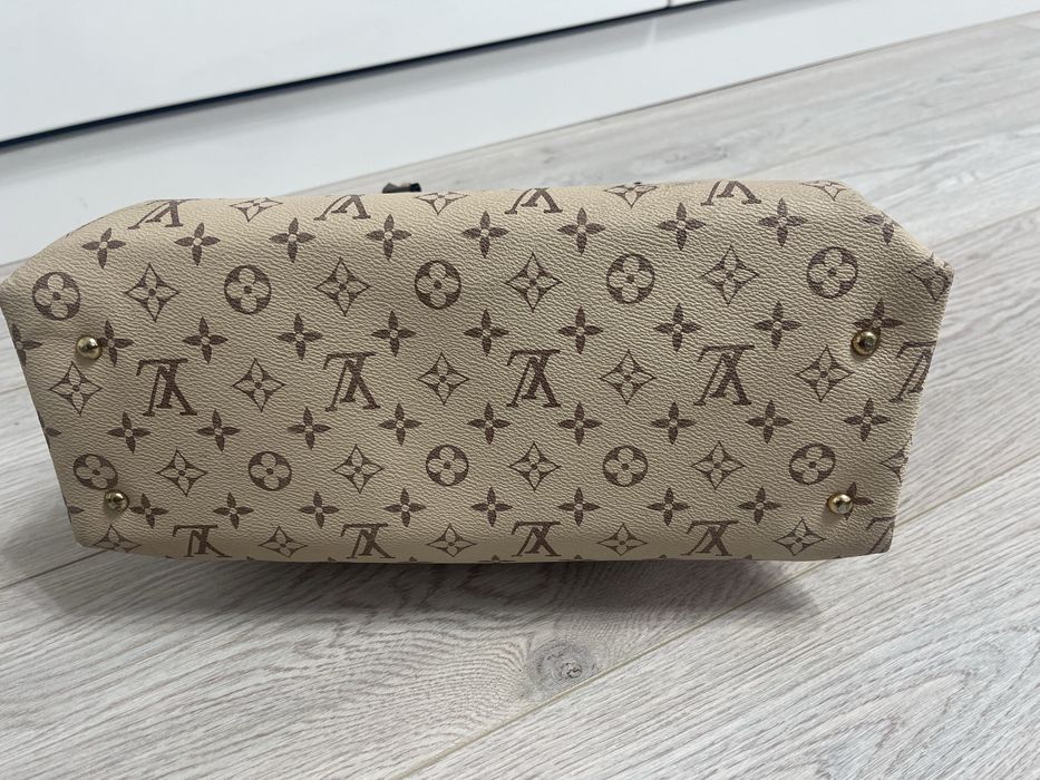 Poseta Louis Vuitton