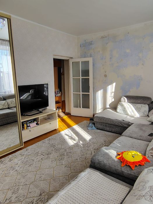 Продам 2 ком квартиру центр города