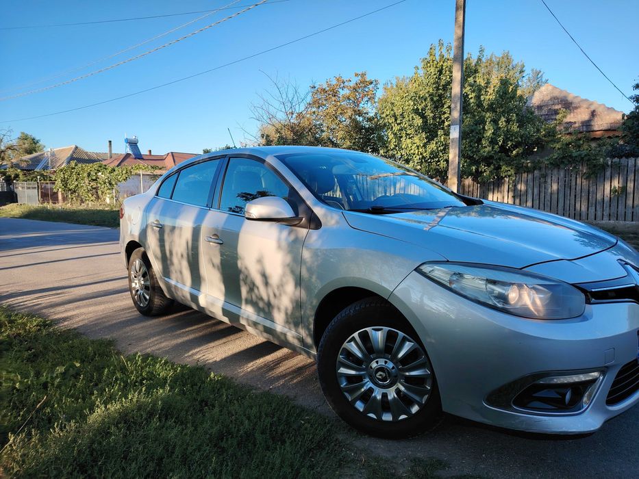 RENAULT Fluence 2013 — imagine 2
