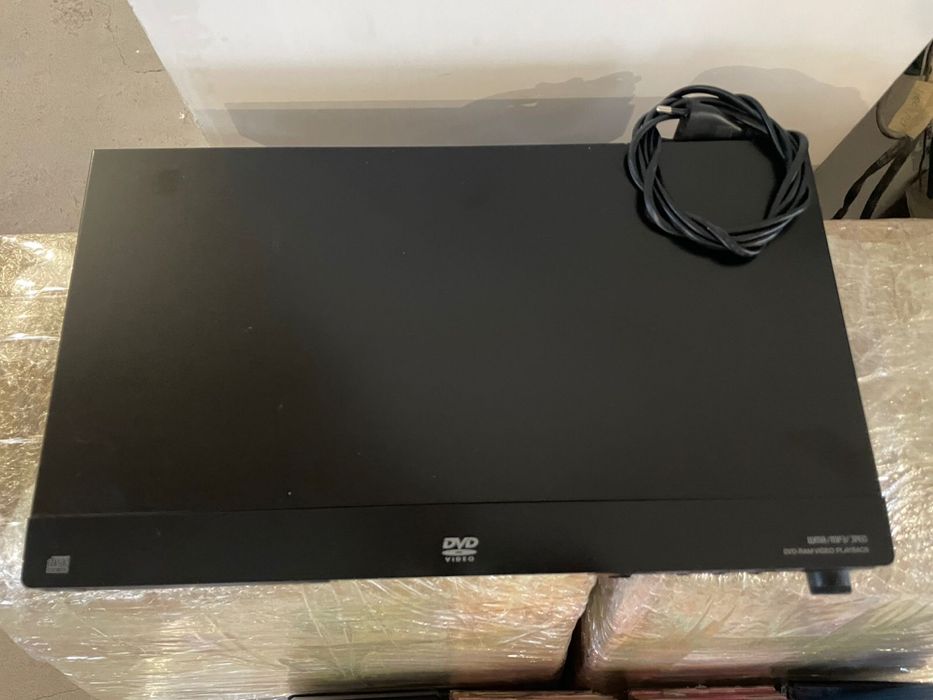 Panasonic Dvd , cd , mp3 плеер