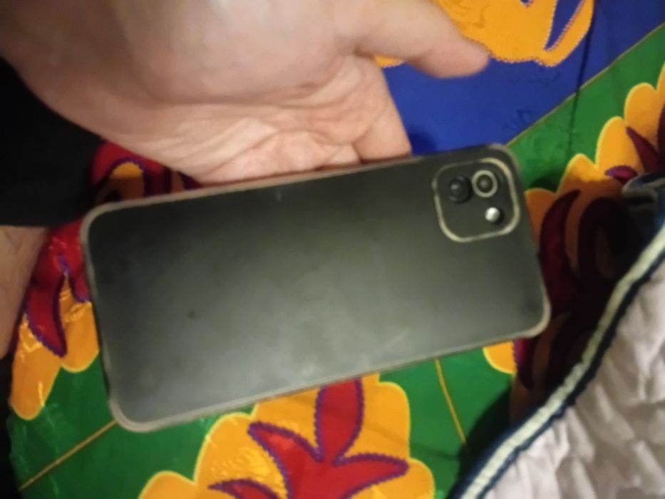 Продам galaxy A03 samsung.