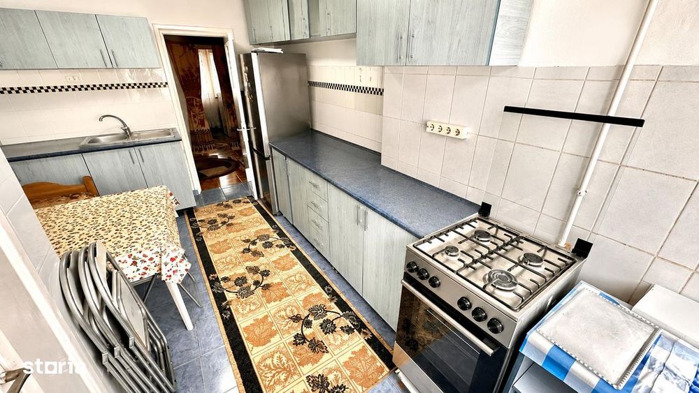 Apartament 3 camere semidecomandat,  Aleea Parcului, Bacău