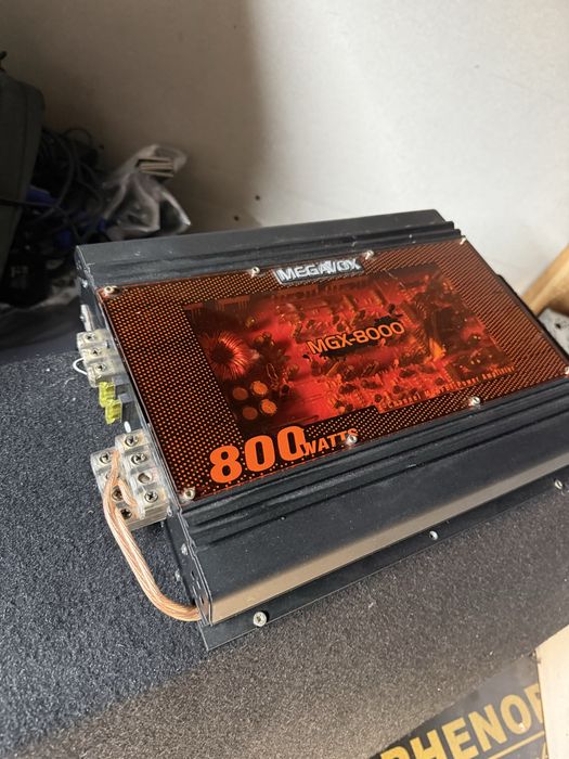 Бас каса Hertz с усилвател