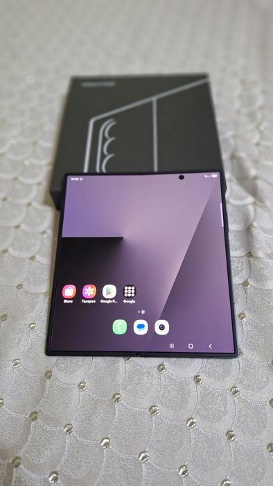 Samsung galaxy Z fold 7 12/256gb