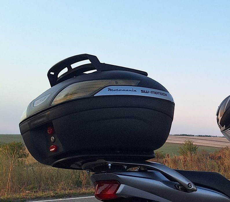 Top case(cutii) moto Givi monokey Maxia, sau SW Motech 50 litri