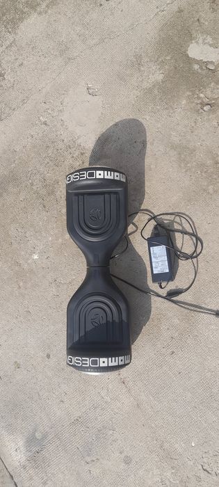 Vând Hoverboard Momo Design