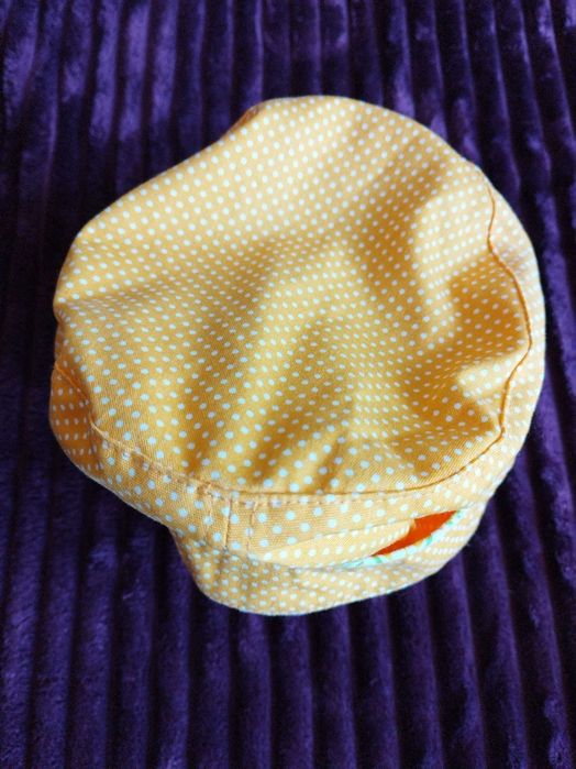 Palarie/sapca cu cozoroc de vara, multicolor. Fara a fi folosita. 59cm