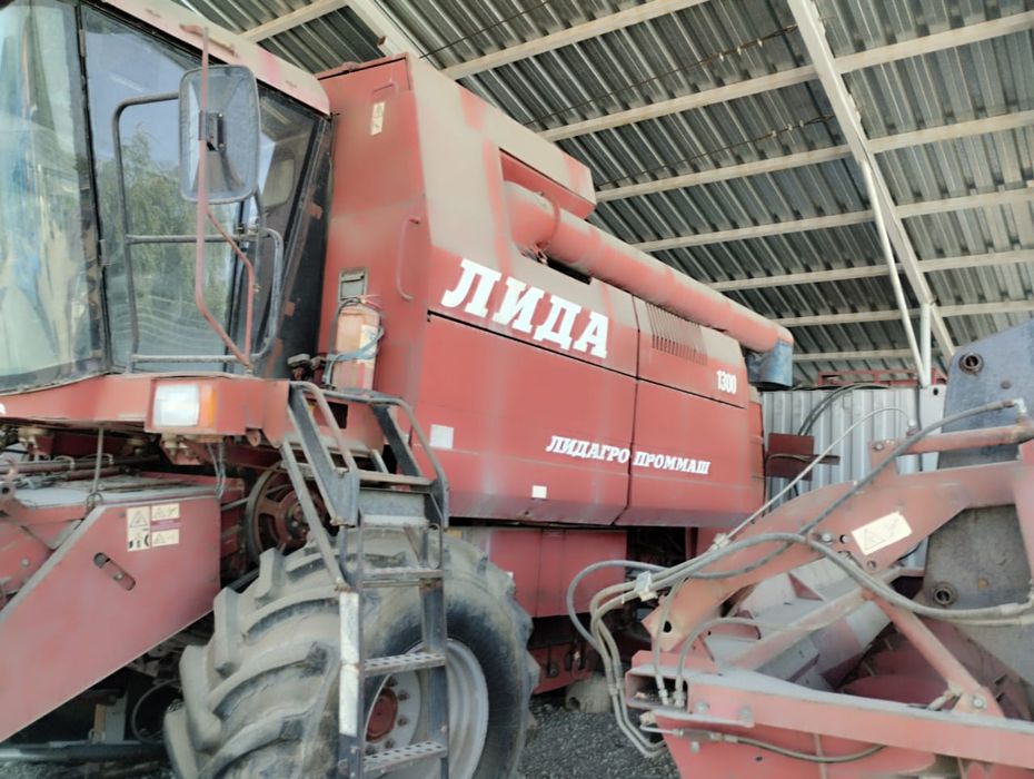 Продам комбайн ЛИДА 1300