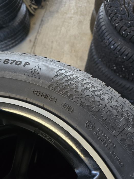 4 Броя 215/65/17 Continental 2x8,5mm 2x7,5mm