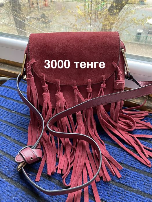 Женские сумочки разные