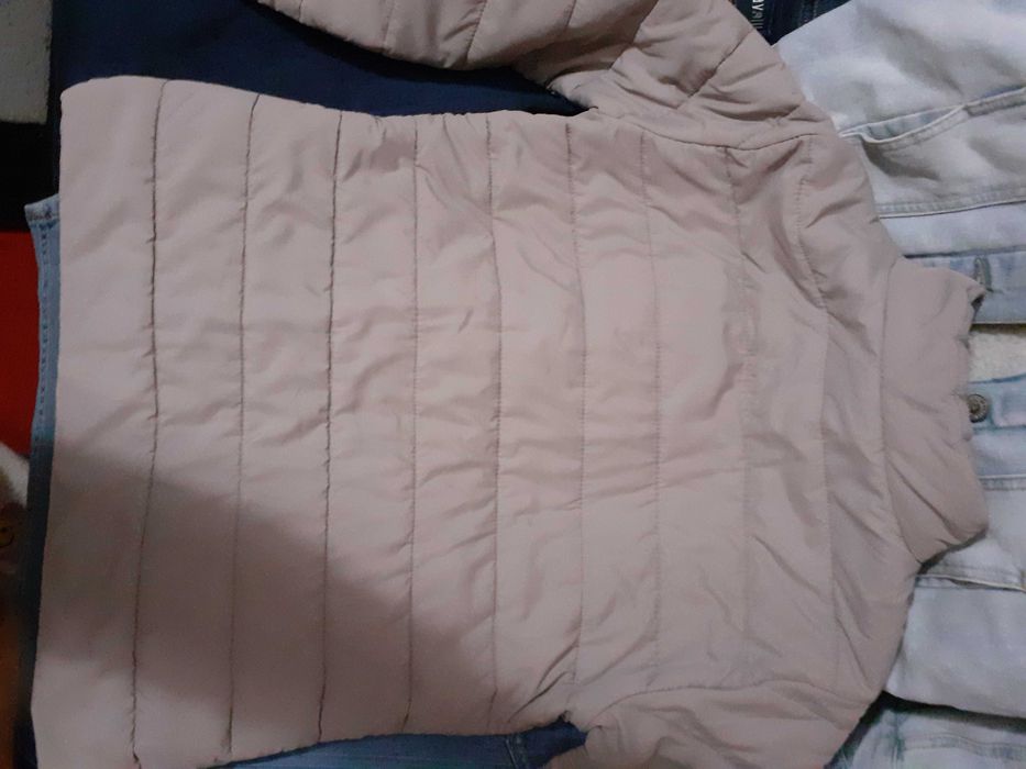 Geacă de tranziție, vătuită, ultra ușoară, mărime M/40