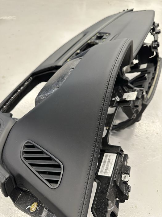 Reparam planse bord auto